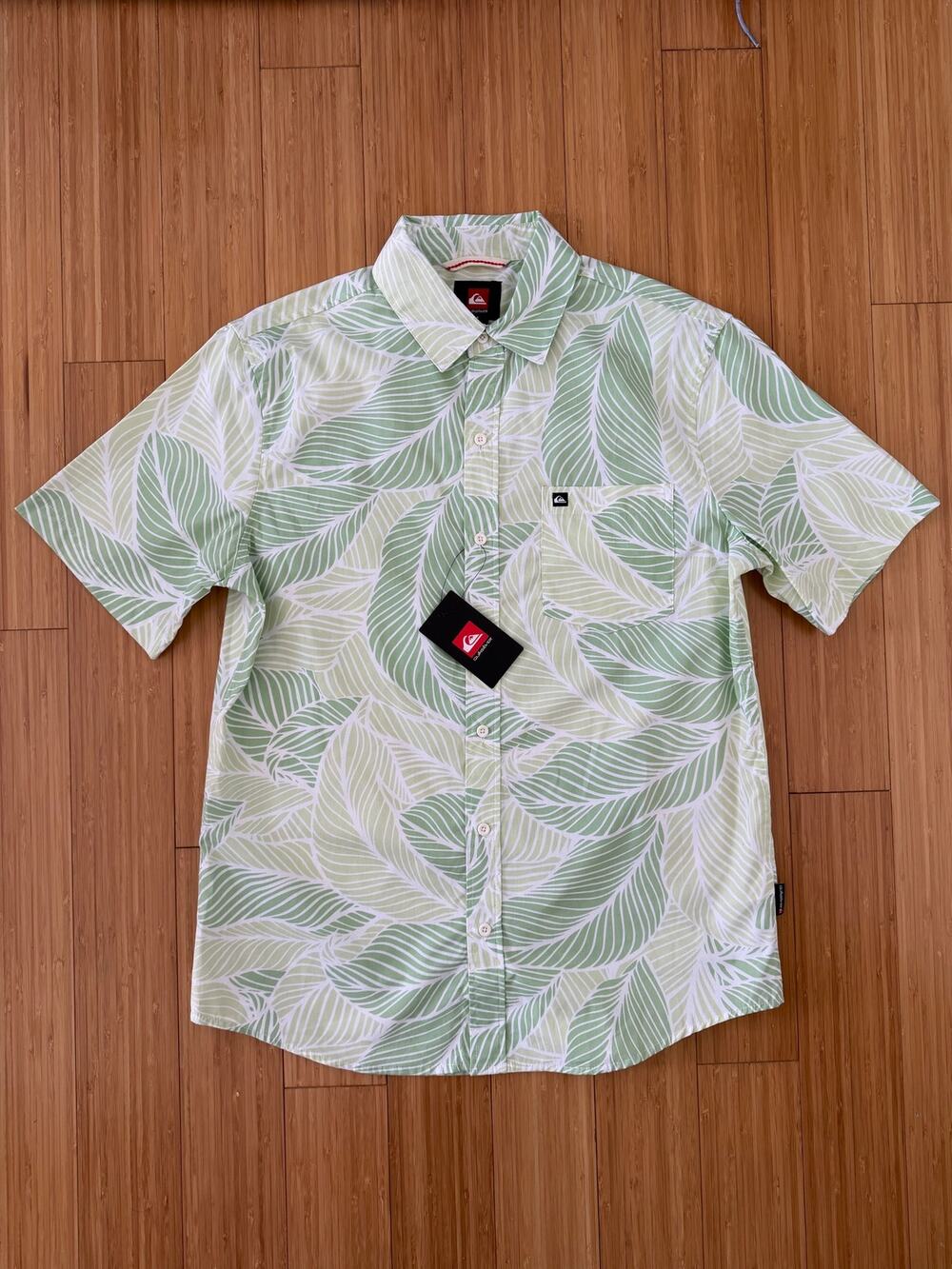NWT Quicksilver Button Down Shirt